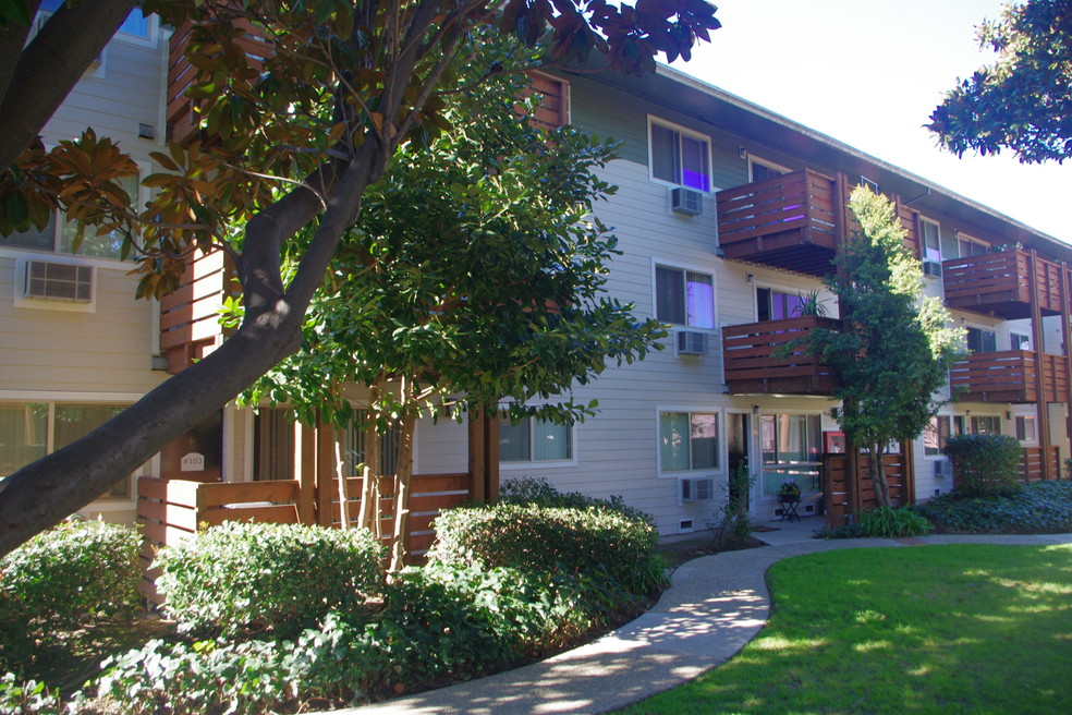 Portofino Santa Monica Apartments